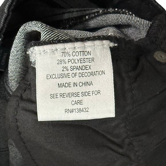 Modcloth Navy Blue Dark Wash Button Fly High Rise Stretch Cuffed Shorts size 4 - Picture 8 of 8